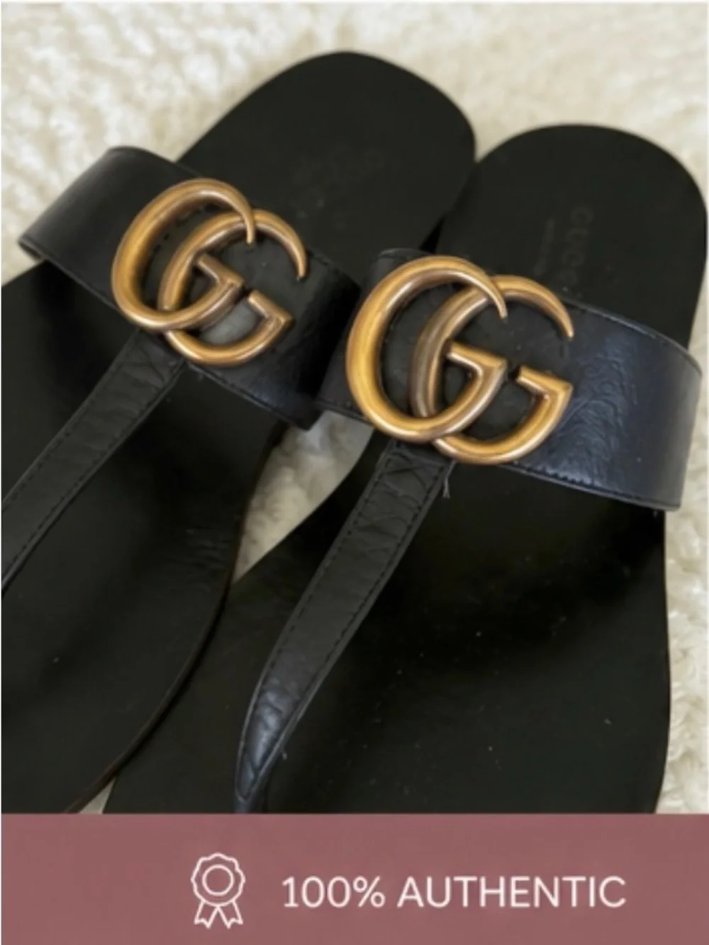 Gucci Black Leather Thong Sandals with Antique Gold Double G